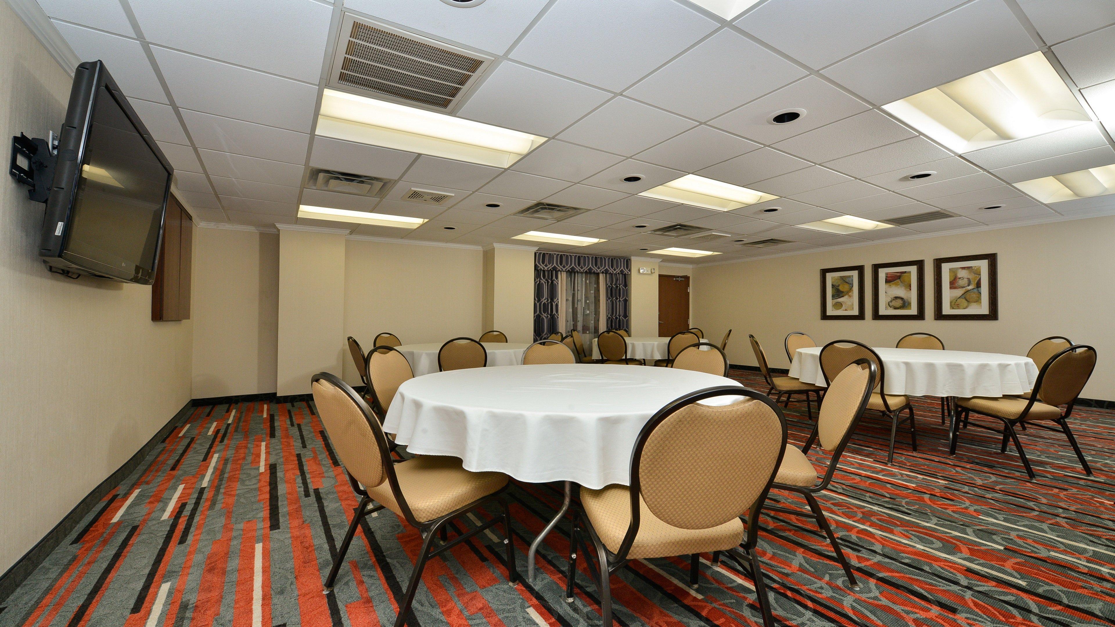 Holiday Inn Express Boston-Milford By Ihg Exteriör bild