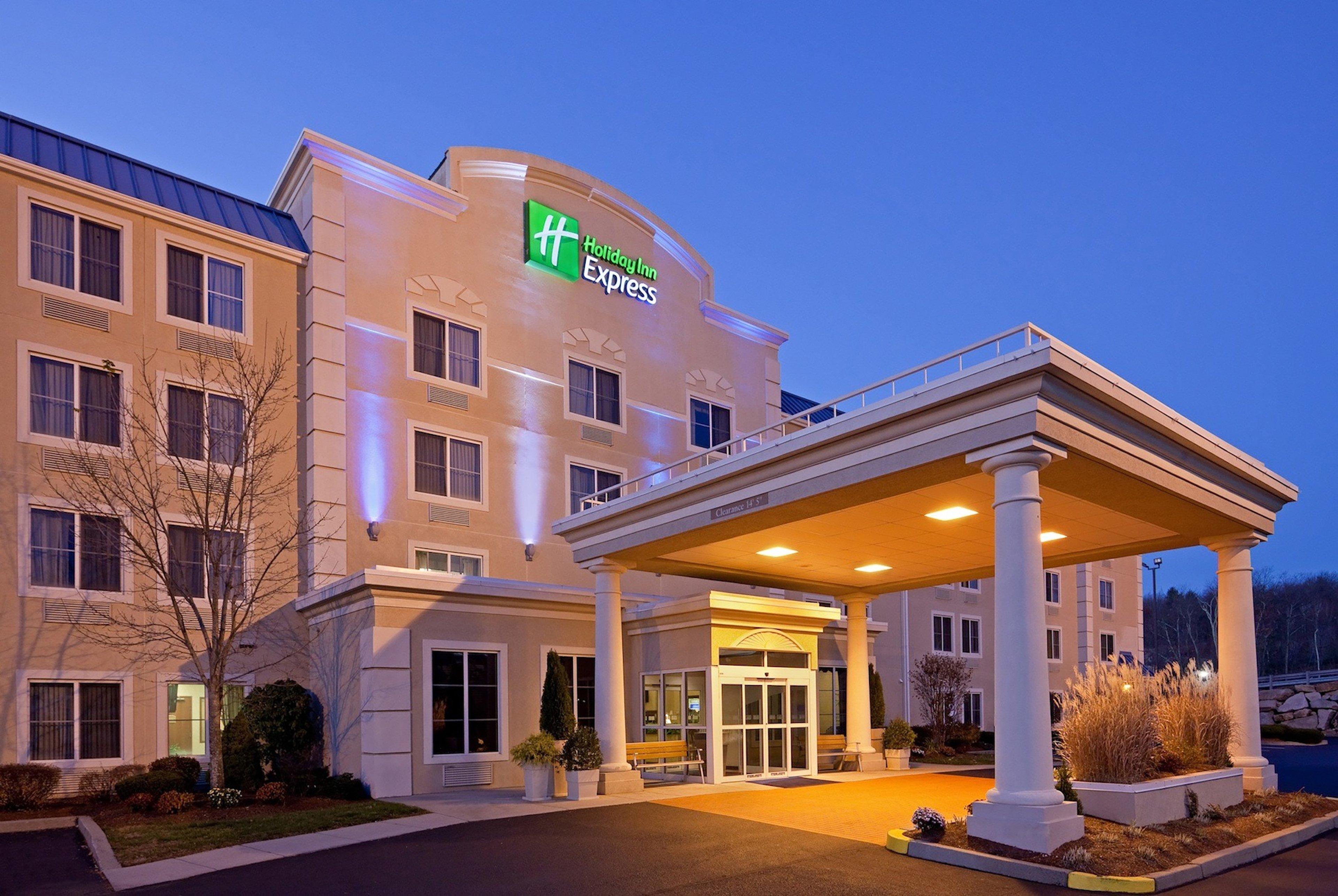 Holiday Inn Express Boston-Milford By Ihg Exteriör bild